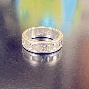 WOW POSHMARK - 
Authentic Tiffany and Co. Sterling Silver Atlas Ring